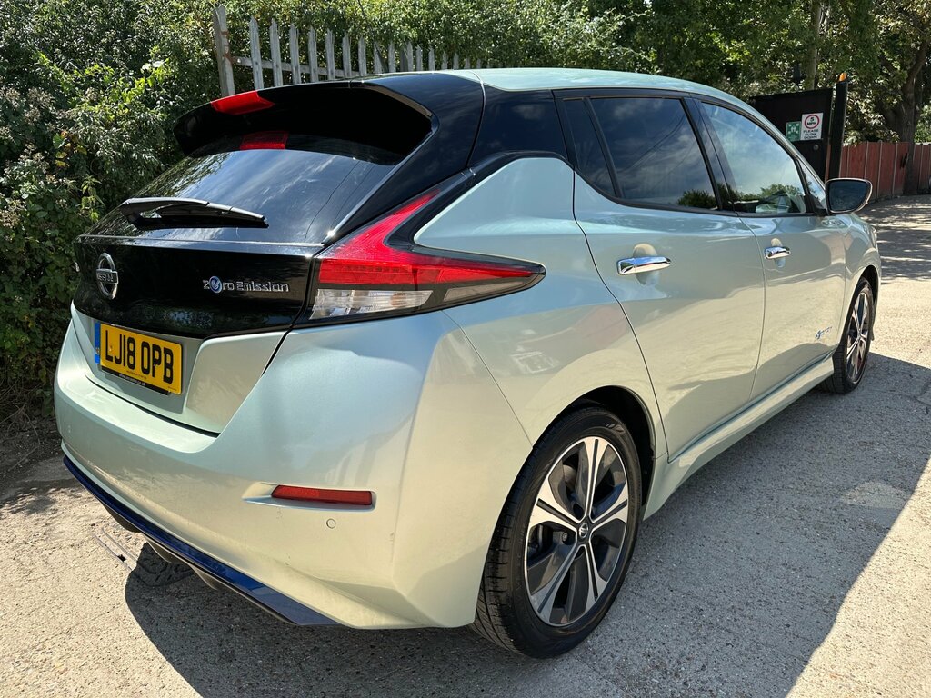 Nissan Leaf 110Kw N-connecta 40Kwh  #10