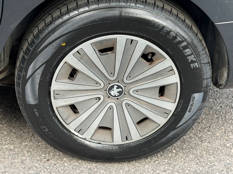 Peugeot Partner Tepee Silver #12