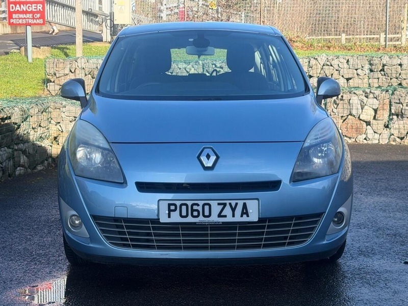 Renault Grand Scenic Dynamique Brown #7