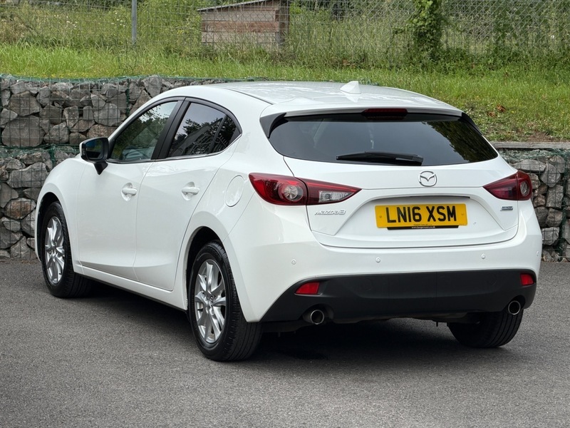 Mazda 3 2.0 Skyactiv-g Se-l Nav White #4