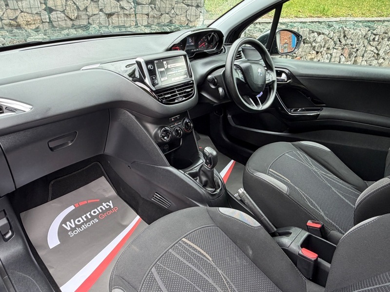Peugeot 208 1.2 Vti Active Grey #3