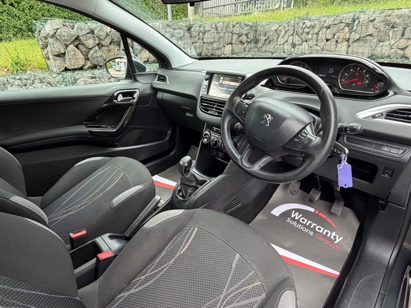 Peugeot 208 1.0 Active Silver #16