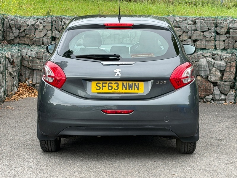 Peugeot 208 1.0 Active Silver #8