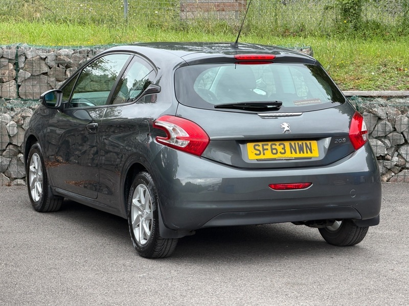 Peugeot 208 1.2 Vti Active Grey #4