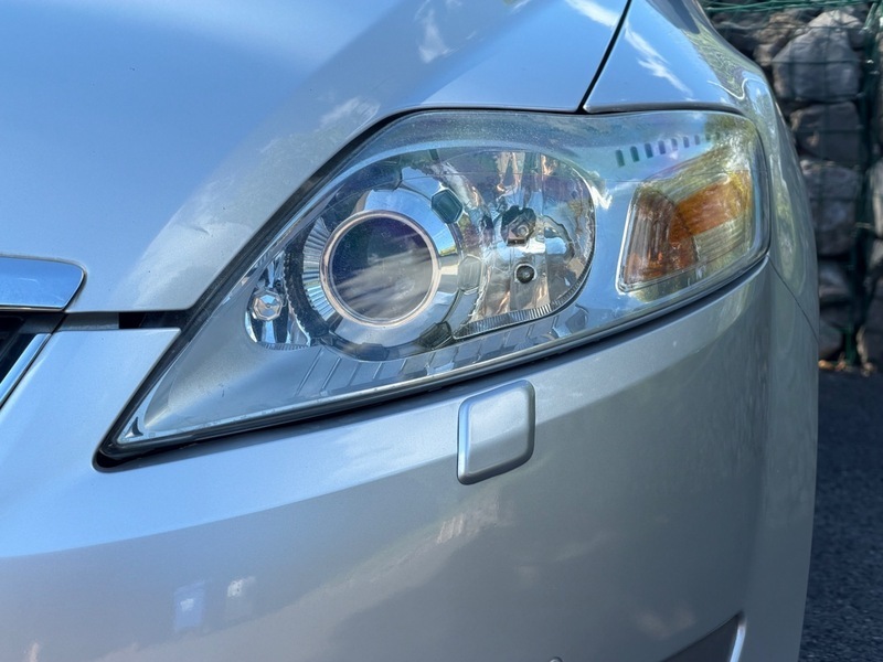 Ford Mondeo 2.0 2.0 Tdci Zetec Silver #46