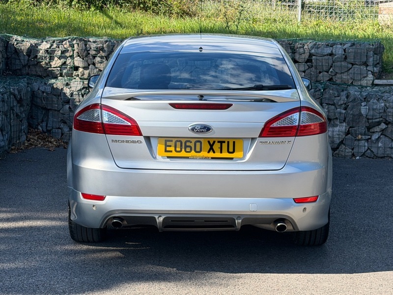 Ford Mondeo 2.0 2.0 Tdci Zetec Silver #8