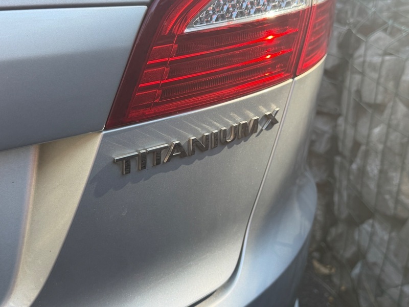 Ford Mondeo 2.0 2.0 Tdci Zetec Silver #53