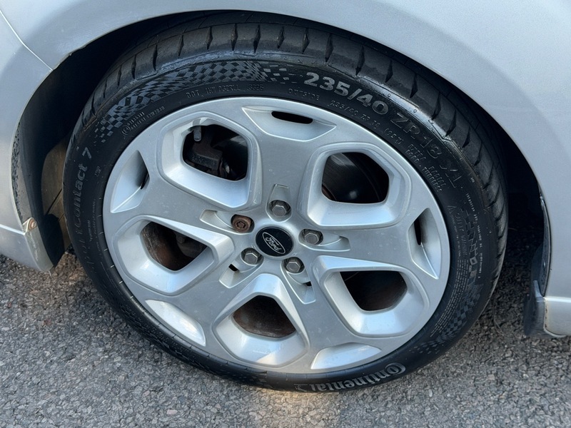 Ford Mondeo 2.0 2.0 Tdci Zetec Silver #14