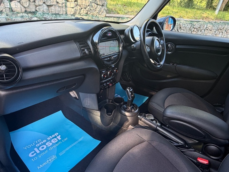 Mini Hatch Cooper D Steptronic Euro Green #3