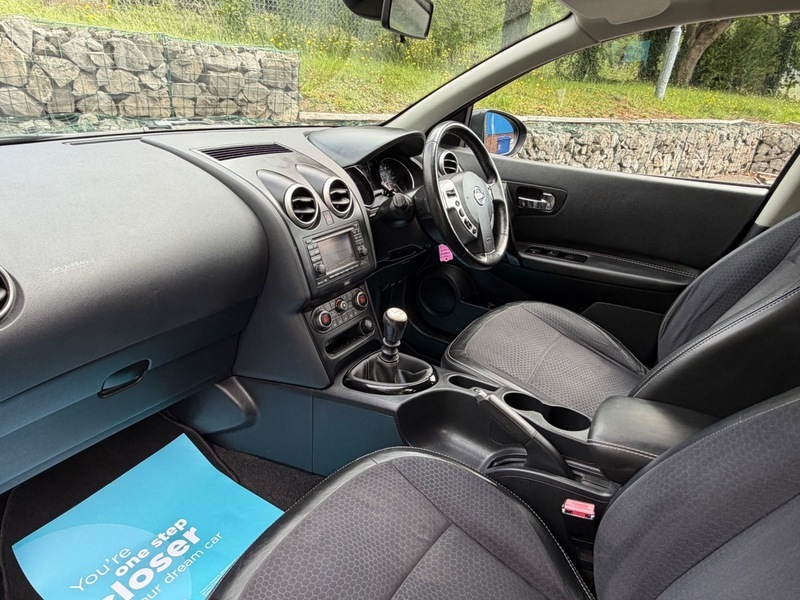 Nissan Qashqai+2 1.5 Dci 360 2Wd Black #4