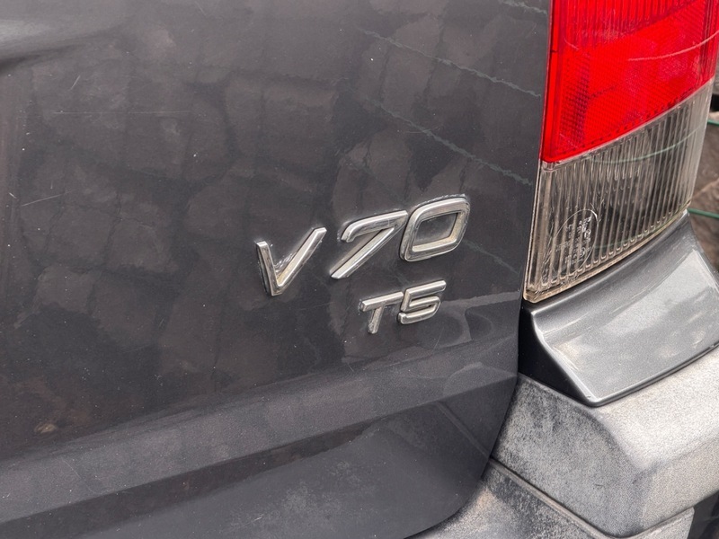 Volvo V70 Se Black #51