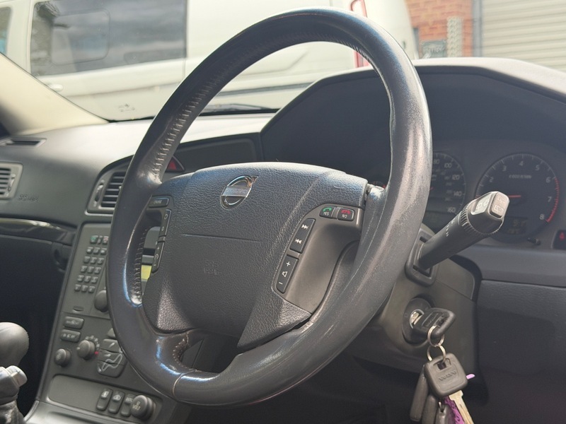 Volvo V70 Se Black #23