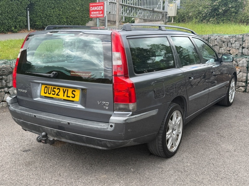 Volvo V70 Se Black #17