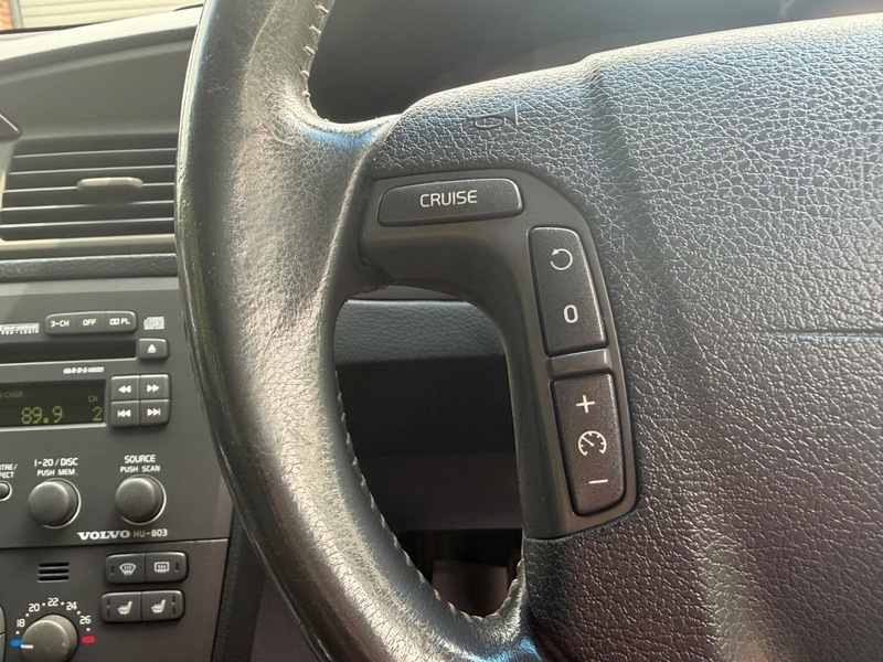 Volvo V70 Se Black #32