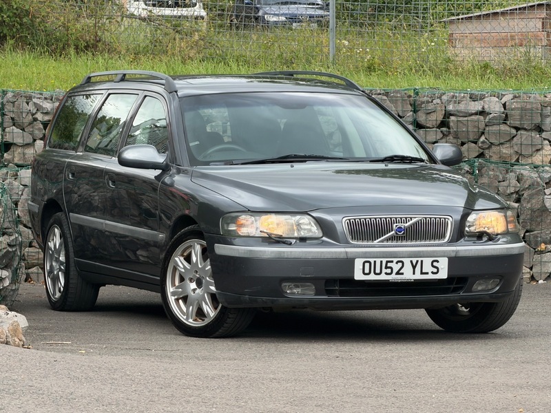 Volvo V70 2.3 T5 Se Grey #2