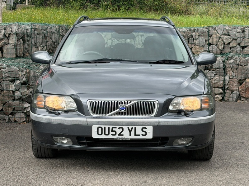 Volvo V70 Se Black #7
