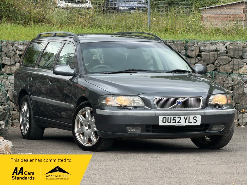 Volvo V70 2.3 T5 Se Grey