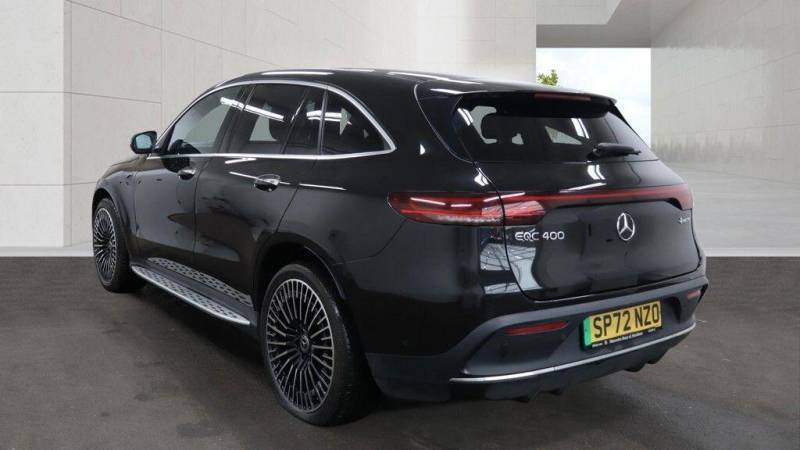 Mercedes-Benz EQC Eqc 400 80Kwh Amg Line Premium 4Matic - Black #3