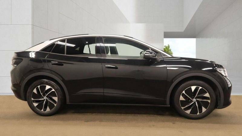 Volkswagen ID.5 Pro Performance 77Kwh Style Black #4