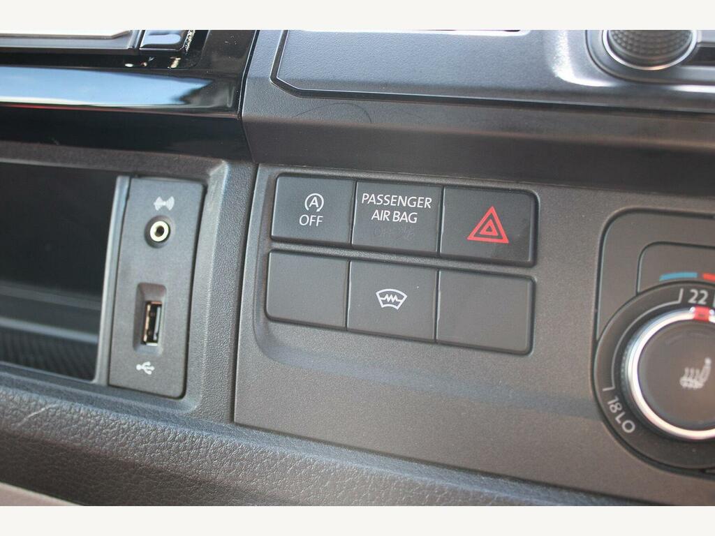 Volkswagen Transporter Sportline 2.0 Bitdi T32 Bluemotion Tech Window Van Diese Black #9