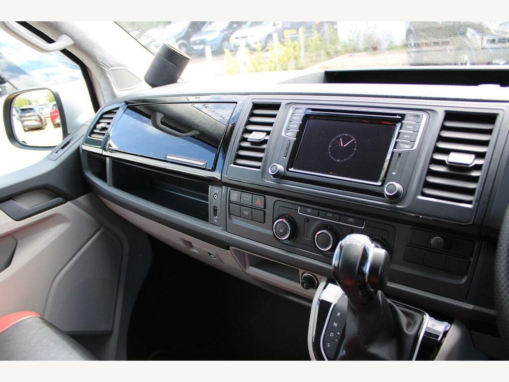 Volkswagen Transporter Sportline 2.0 Bitdi T32 Bluemotion Tech Window Van Diese Black #10