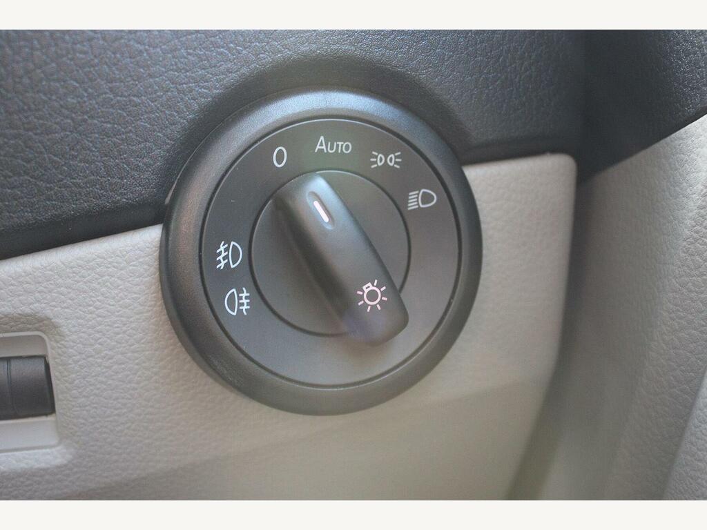Volkswagen Transporter Sportline 2.0 Bitdi T32 Bluemotion Tech Window Van Diese Black #8