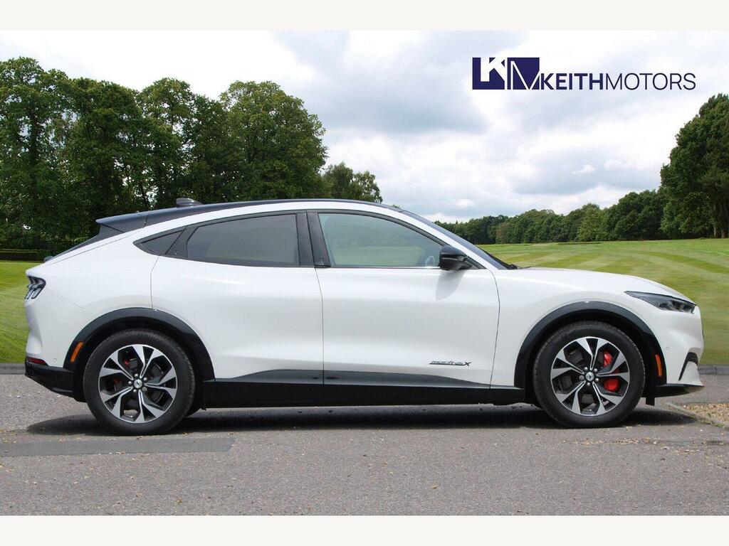 Ford Mustang Mach-E Extended Range 91Kwh Premium Suv White #4