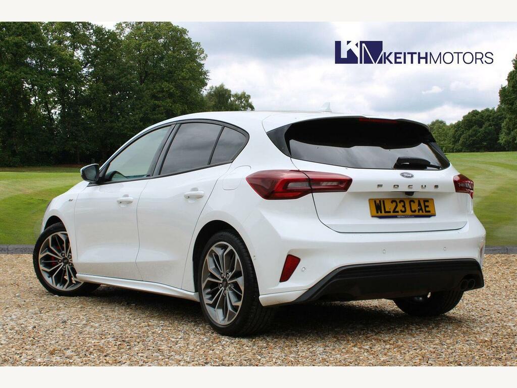 Ford Focus 1.0T Ecoboost St-line X Hatchback Manua White #2