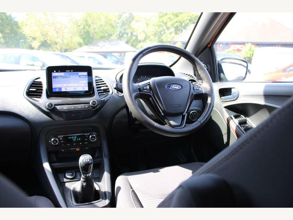 Ford KA+ 1.2 Ti-vct Active Gold #5