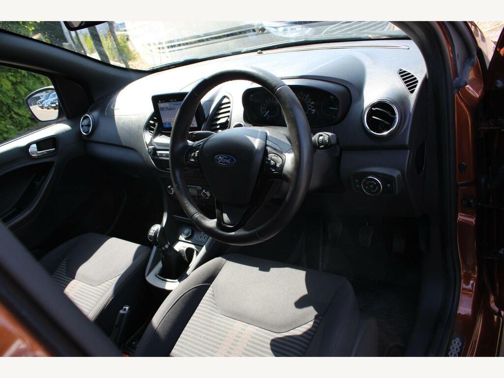 Ford KA+ 1.2 Ti-vct Active Gold #6