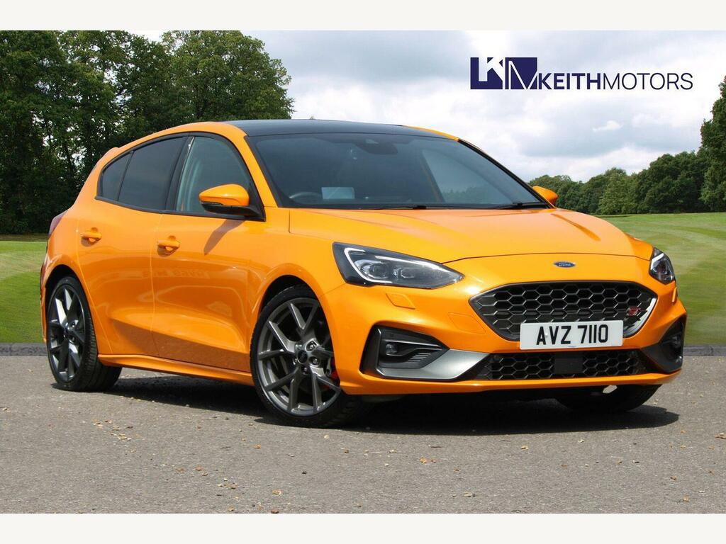 Ford Focus 2.3T Ecoboost St Hatchback Orange
