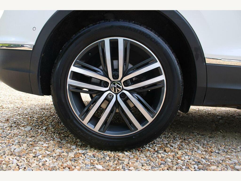 Volkswagen Tiguan 1.5 Tsi Elegance Dsg White #5