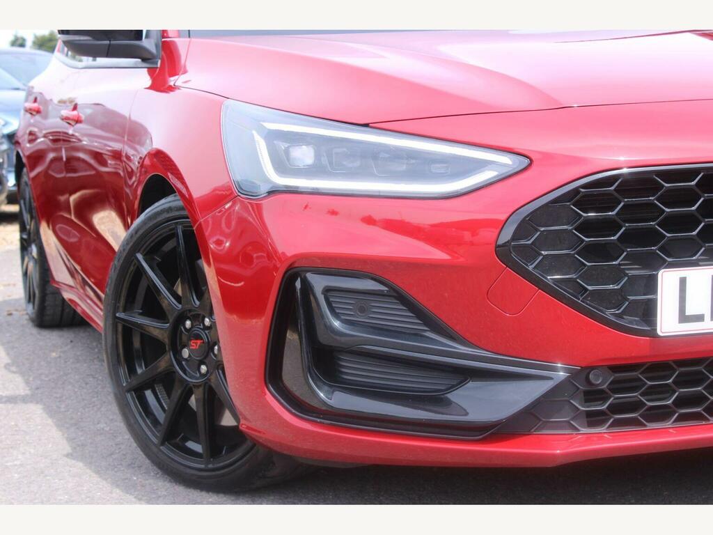 Ford Focus 2.3T Ecoboost St Hatchback #6