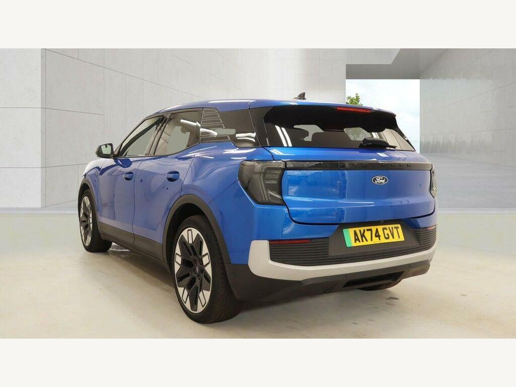 Ford Explorer Extended Range 77Kwh Premium Suv #3
