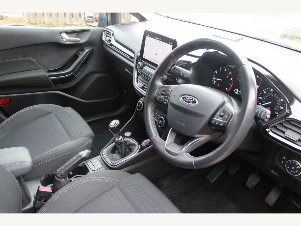 Ford Fiesta 1.0T Ecoboost Titanium  #6
