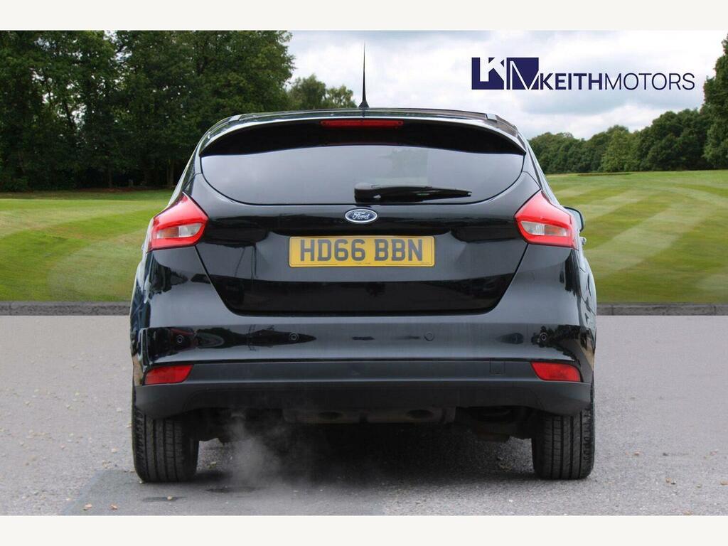 Ford Focus 1.0T Ecoboost Zetec Hatchback  #3
