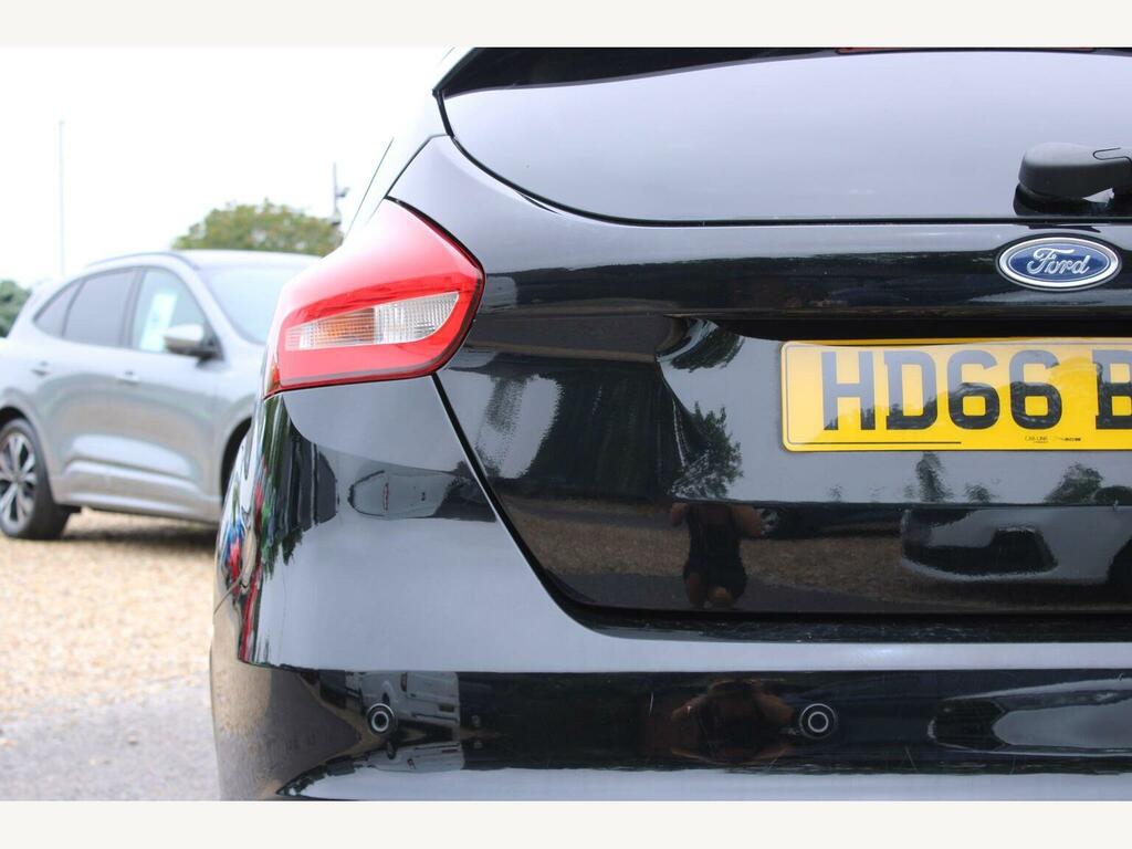Ford Focus 1.0T Ecoboost Zetec Hatchback  #5