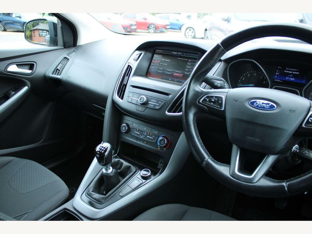 Ford Focus 1.0T Ecoboost Zetec Hatchback  #6