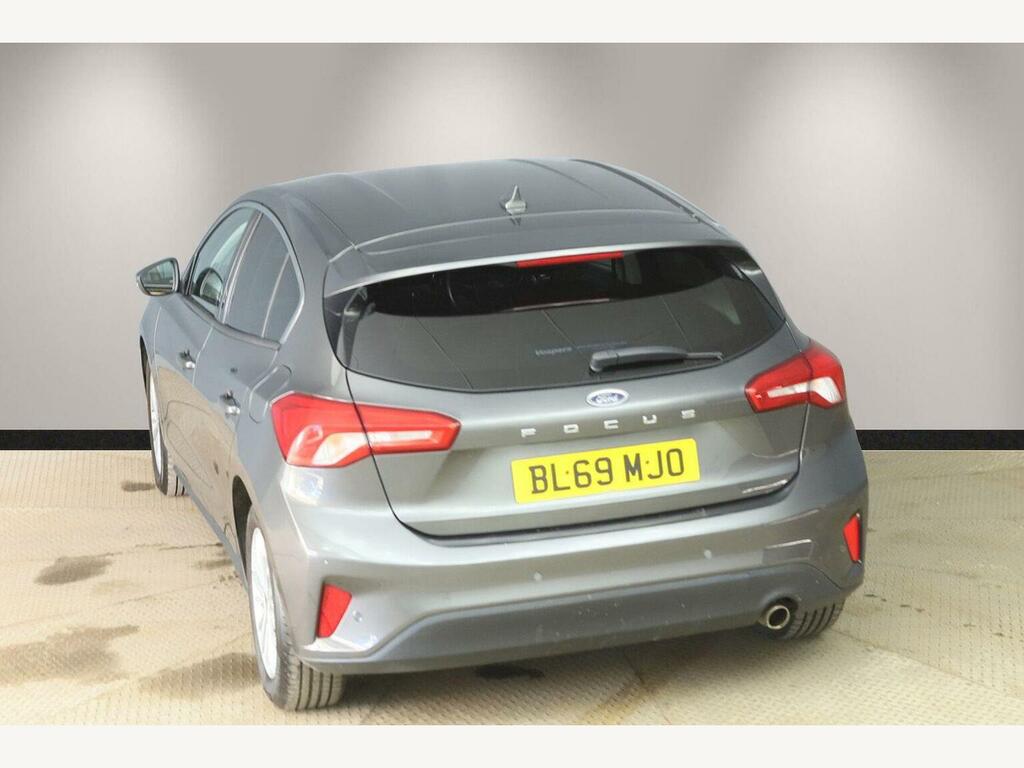 Ford Focus 1.0T Ecoboost Titanium Hatchback Grey #2