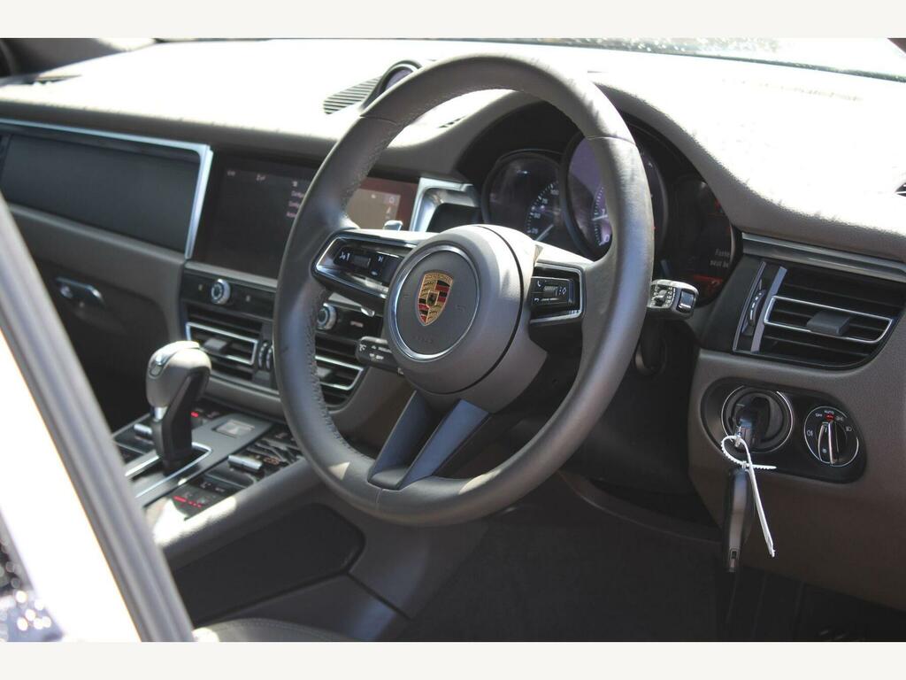 Porsche Macan Gts Pdk Black #60