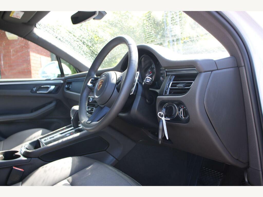 Porsche Macan Gts Pdk Black #12