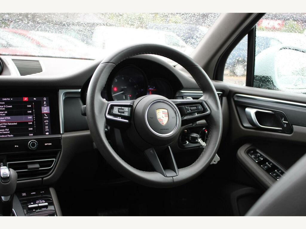 Porsche Macan Gts Pdk Black #58