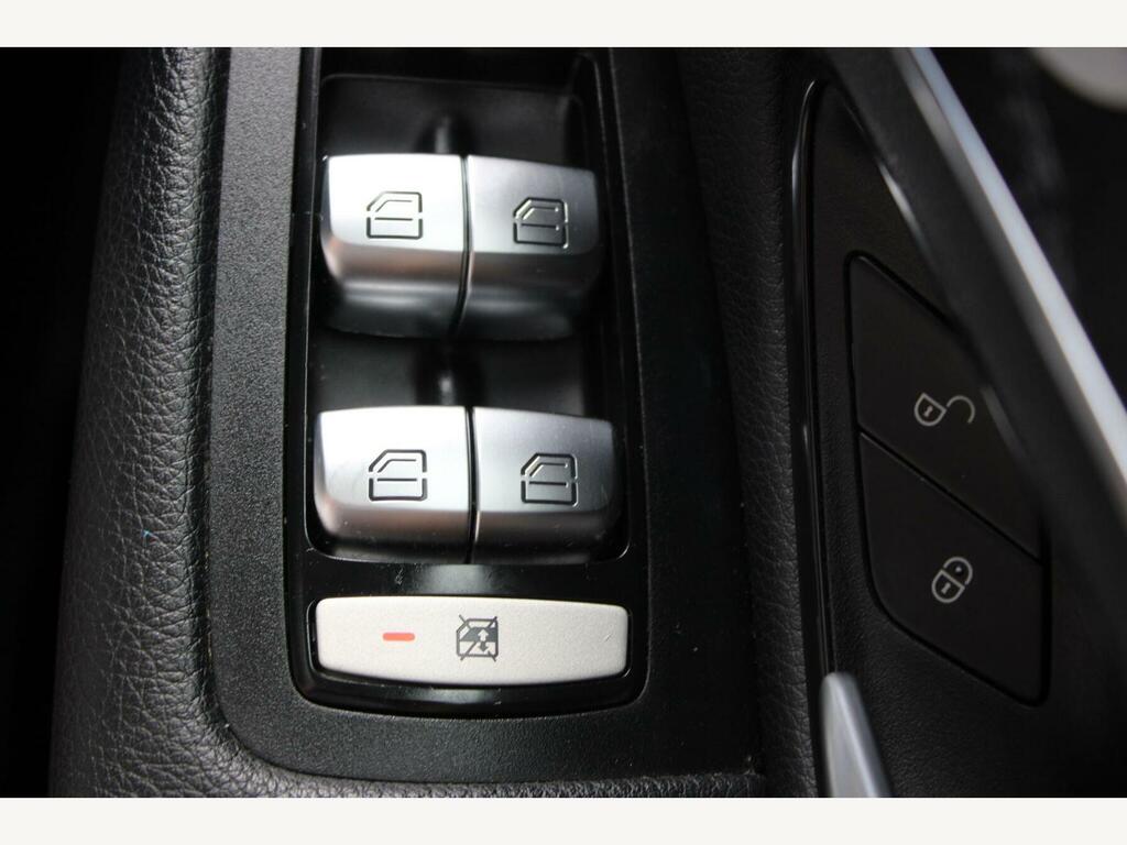 Mercedes-Benz GLC Class White #22