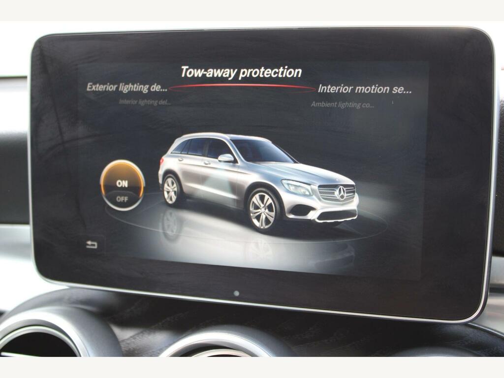 Mercedes-Benz GLC Class White #54