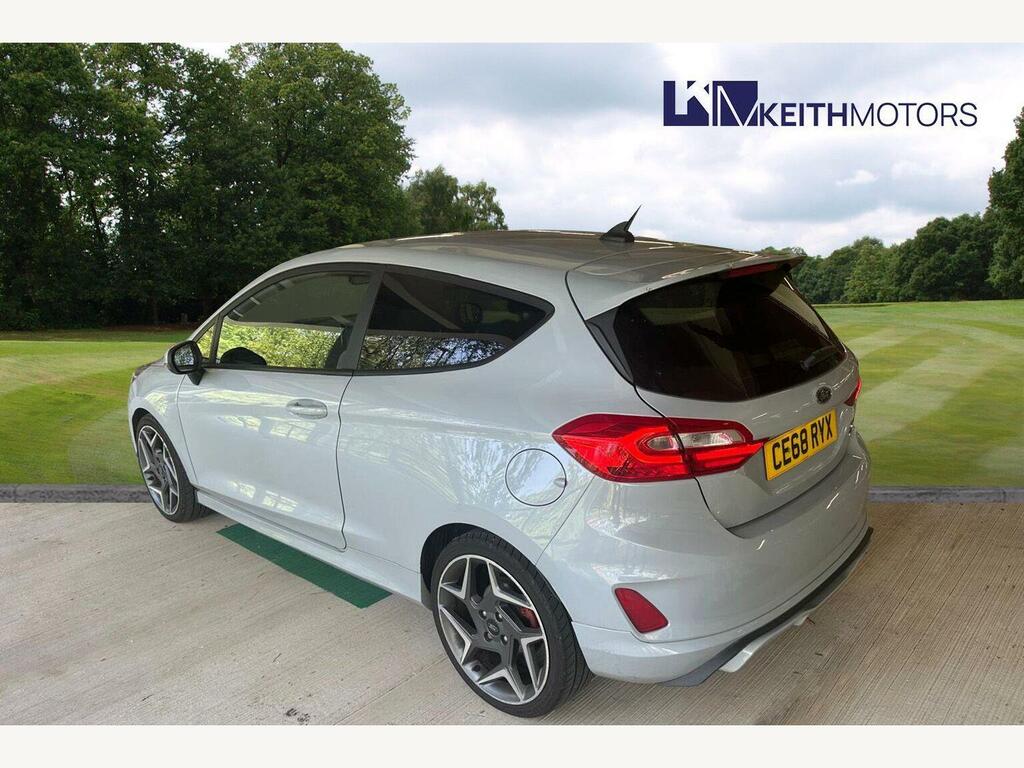 Ford Fiesta 1.5T Ecoboost St-2 Hatchback  #3