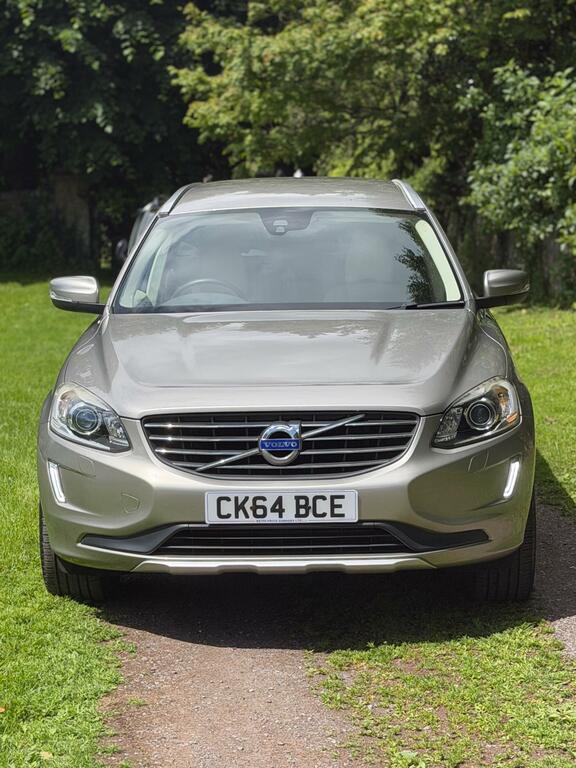 Volvo XC60 2.4 D5 Se Lux Nav Geartronic Awd Euro 5 Gold #2
