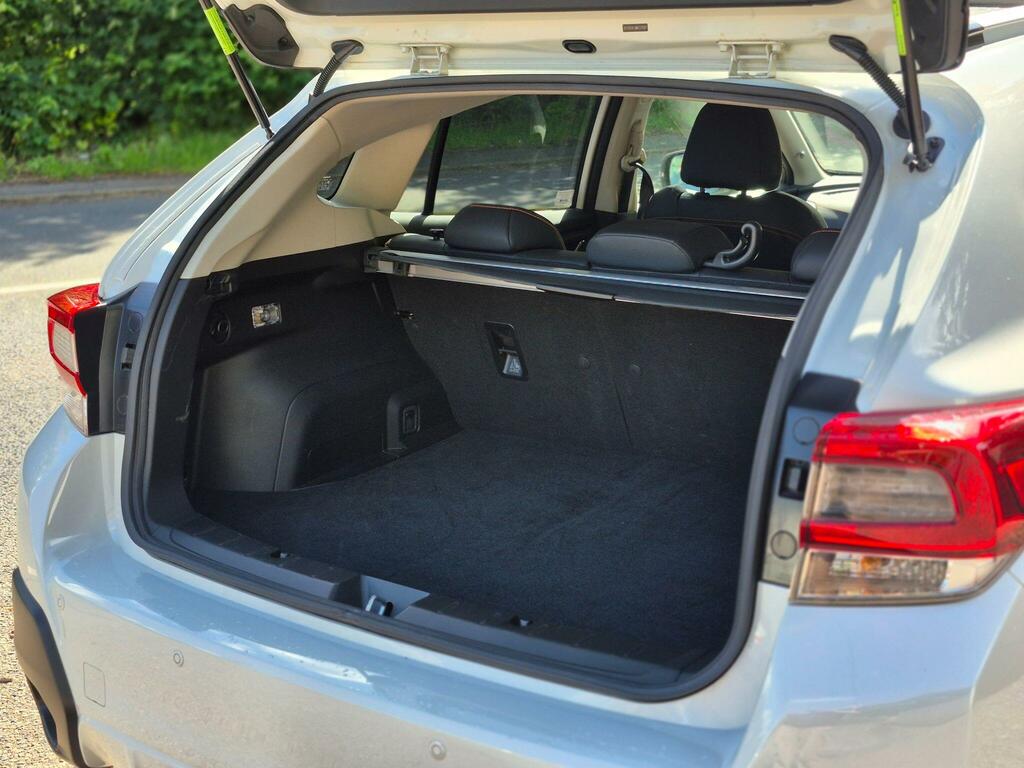 Subaru XV  White #26
