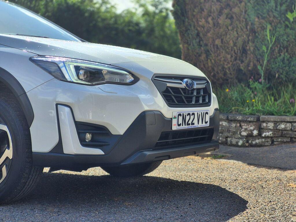 Subaru XV  White #11