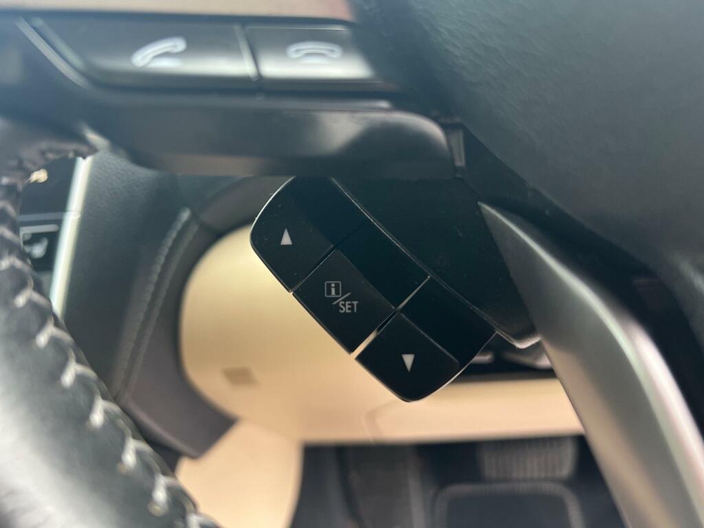 Subaru Outback Touring Black #39