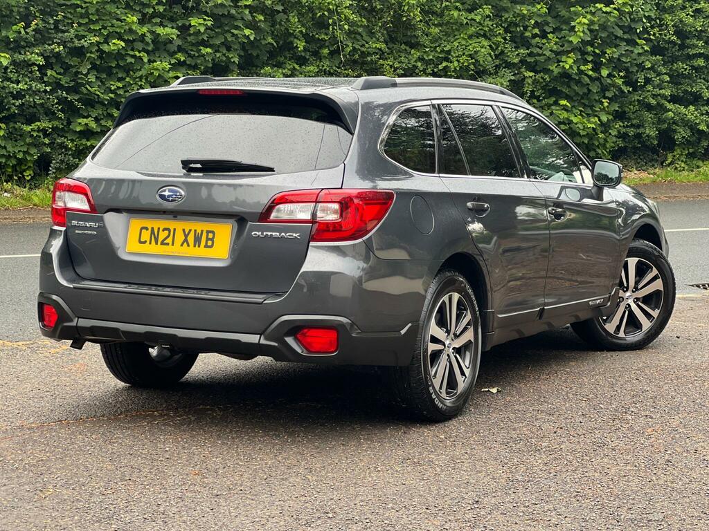 Subaru Outback Touring Black #12